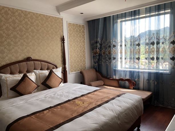 Imagen de la habitación del Hotel Hoang Nham Luxury. Foto 7