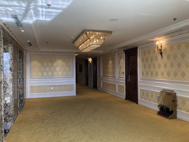 Imagen de la habitación del Hotel Hoang Nham Luxury. Foto 18