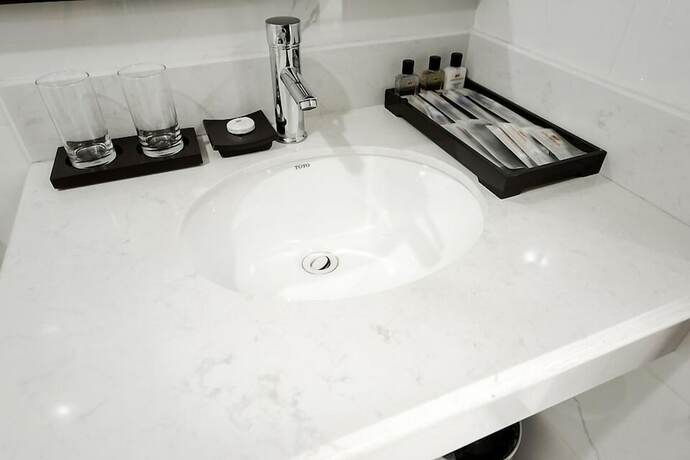 Imagen de la habitación del Hotel Hoang Thai. Foto 19