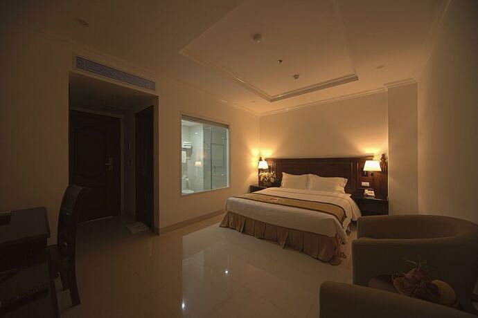 Imagen de la habitación del Hotel Hoang Thai. Foto 22