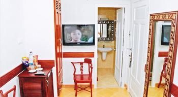 Imagen de los interiores del Hotel Hoang Thanh Thuy 1. Foto 15