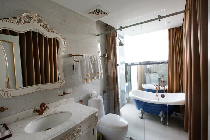 Imagen de la habitación del Hotel Hoang Trieu Hotel. Foto 14