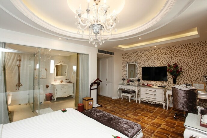 Imagen de la habitación del Hotel Hoang Trieu Hotel. Foto 18