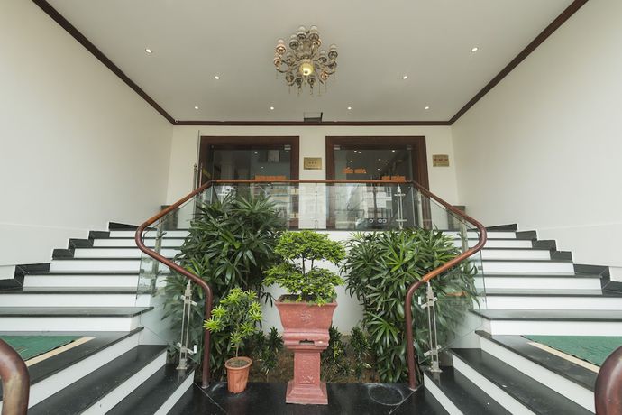 Imagen general del Hotel Hoang Trung Co To. Foto 1
