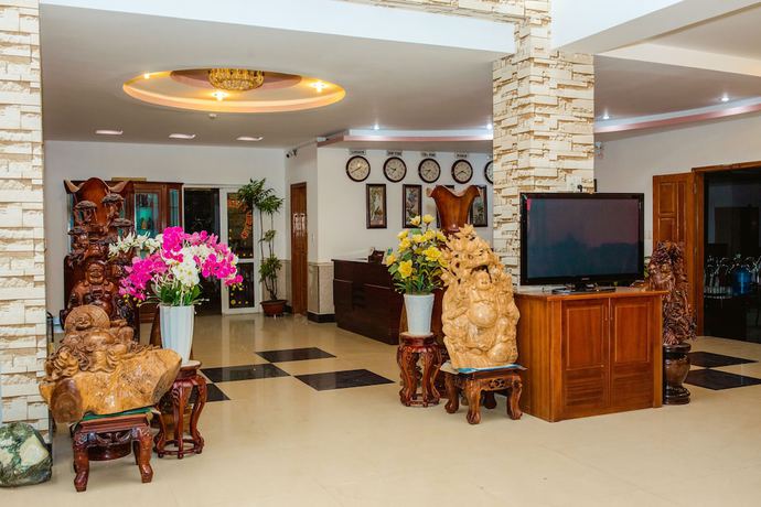 Imagen de los interiores del Hotel Hoang Van. Foto 17