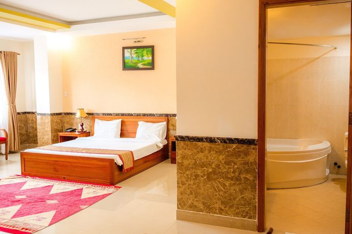 Imagen de la habitación del Hotel Hoang Van. Foto 7