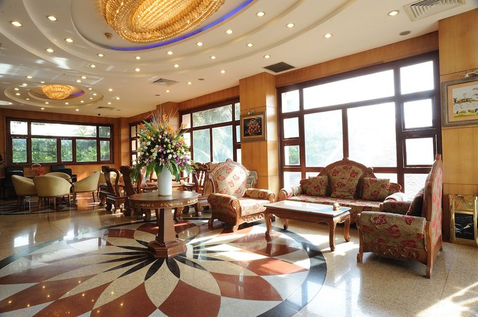 Imagen de los interiores del Hotel Hoang Yen, Thuận An. Foto 16