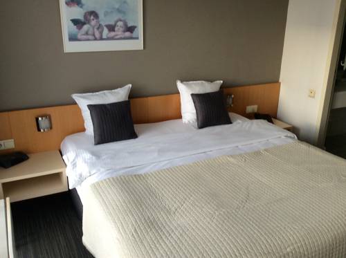 Imagen de la habitación del Hotel Hobbit Mechelen. Foto 4