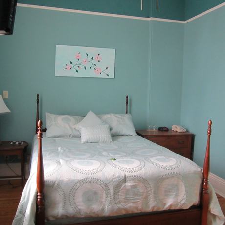 Imagen de la habitación del Hotel Hochelaga Inn. Foto 14