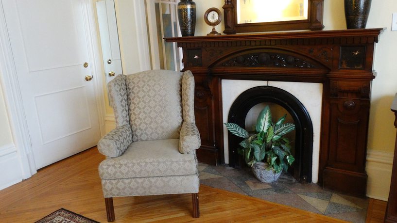 Imagen de la habitación del Hotel Hochelaga Inn. Foto 15