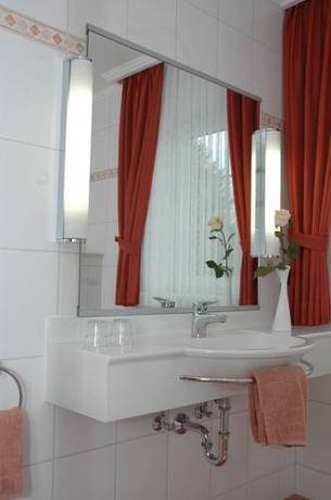 Imagen de la habitación del Hotel Hochheide. Foto 12