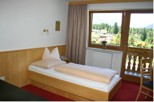 Imagen de la habitación del Hotel Hochland. Foto 11