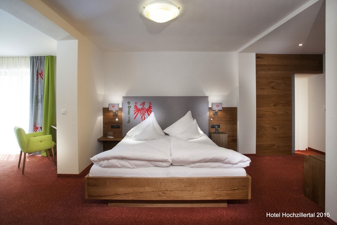 Imagen de la habitación del Hotel Hochzillertal. Foto 7