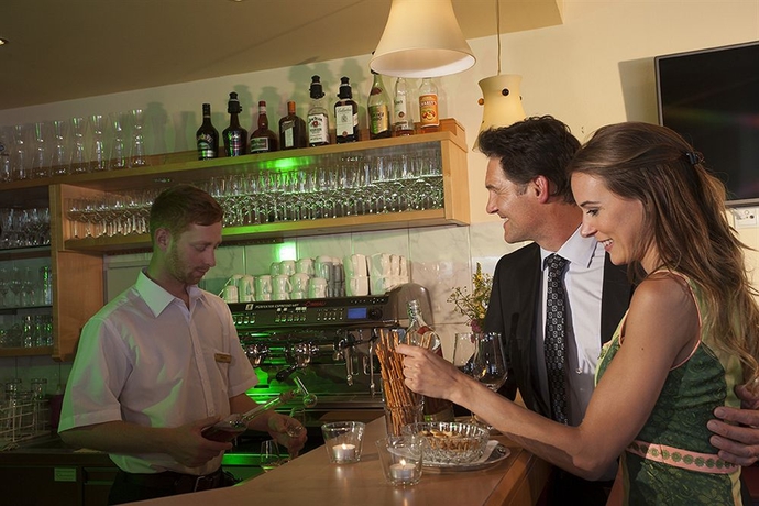 Imagen del bar/restaurante del Hotel Hochzillertal. Foto 4
