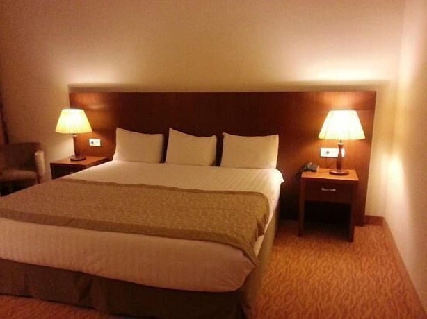 Imagen de la habitación del Hotel Hocine. Foto 5