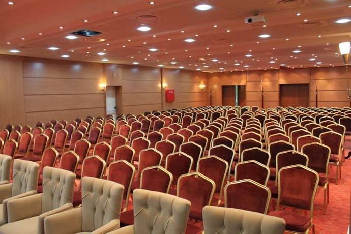Imagen de los interiores del Hotel Hocine. Foto 9