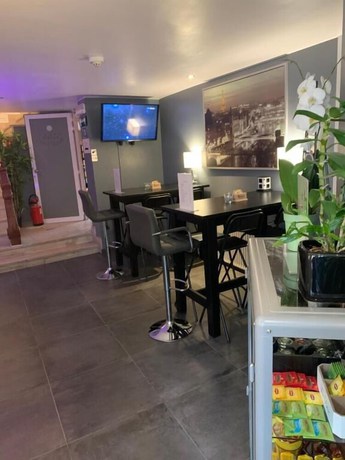 Imagen de los interiores del Hotel Hôtel 1815. Foto 19