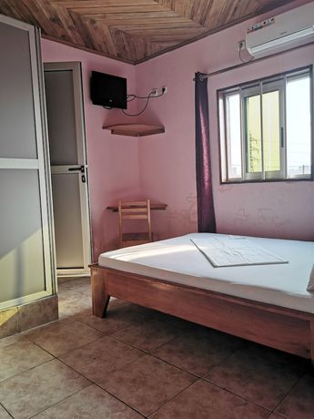 Imagen de la habitación del Hotel H&ocirc;tel 2S. Foto 13