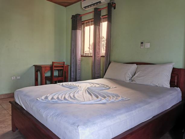 Imagen de la habitación del Hotel H&ocirc;tel 2S. Foto 15