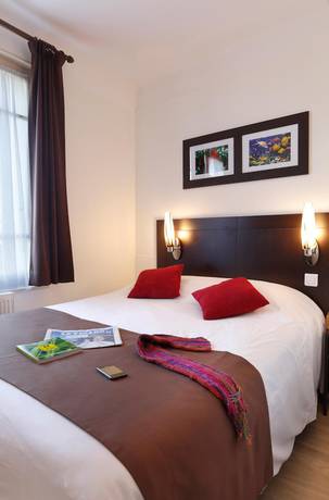 Imagen de la habitación del Hotel H&ocirc;tel A l\'Ombre des Marronniers. Foto 7