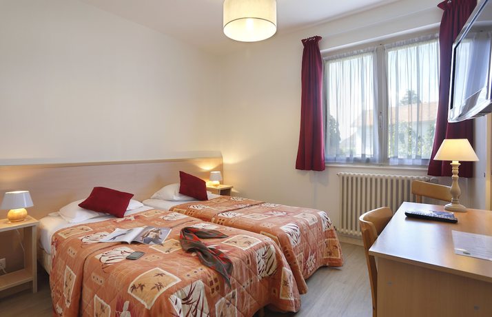 Imagen de la habitación del Hotel H&ocirc;tel A l\'Ombre des Marronniers. Foto 8