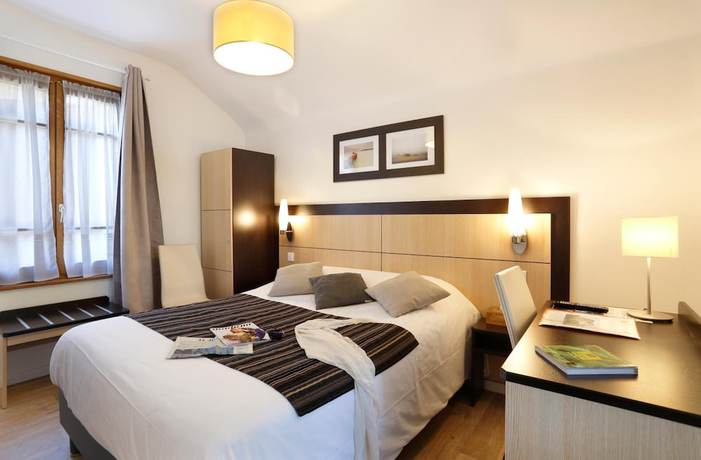 Imagen de la habitación del Hotel H&ocirc;tel A l\'Ombre des Marronniers. Foto 14
