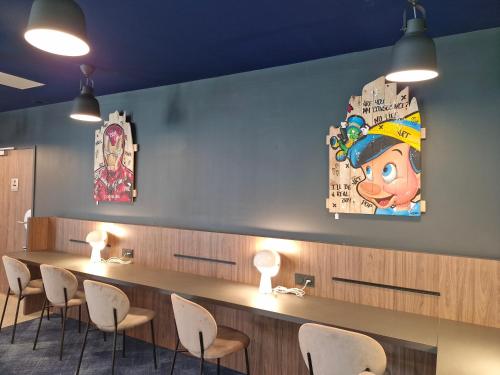 Imagen general del Hotel H&ocirc;tel AKENA Serris - Val d\'Europe. Foto 9