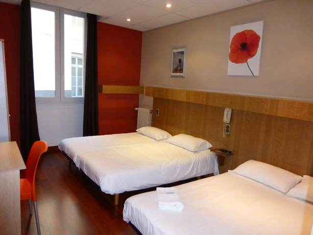 Imagen de la habitación del Hotel H&ocirc;tel Abalone. Foto 7