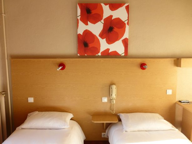 Imagen de la habitación del Hotel H&ocirc;tel Abalone. Foto 11