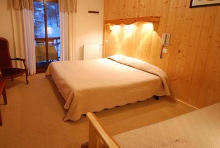 Imagen de la habitación del Hotel Hôtel Aigliere. Foto 2