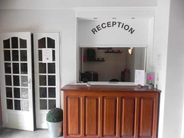 Imagen de los interiores del Hotel H&ocirc;tel Aiglon Bylitis. Foto 19