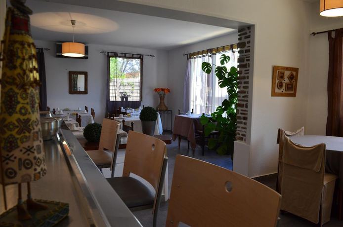 Imagen de los interiores del Hotel H&ocirc;tel Aiglon Bylitis. Foto 20