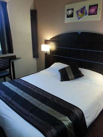 Imagen de la habitación del Hotel Hôtel Akena City Caudry. Foto 11