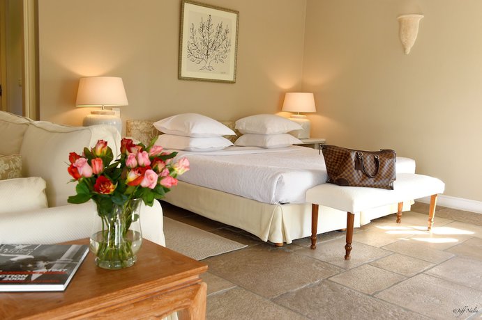 Imagen de la habitación del Hotel H&ocirc;tel Alain Llorca. Foto 7