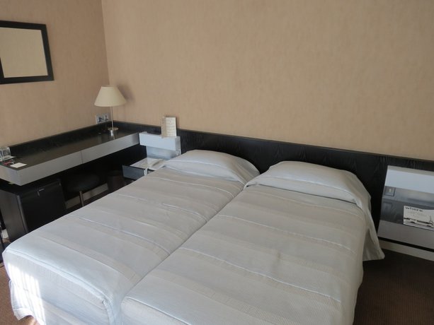 Imagen de la habitación del Hotel Hôtel Alison. Foto 8