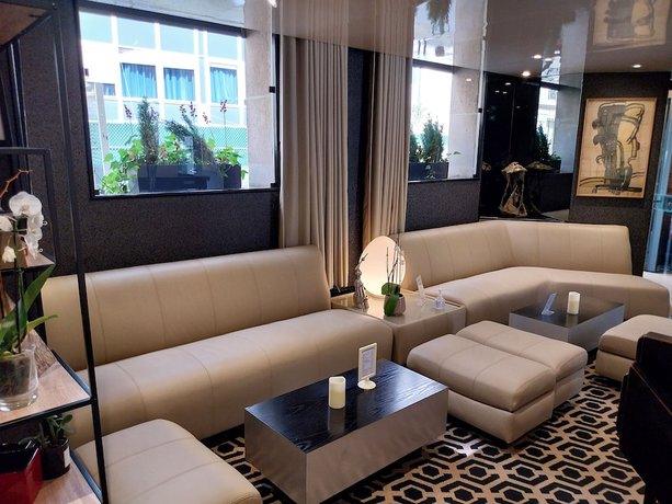 Imagen de los interiores del Hotel Hôtel Alison. Foto 16