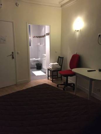 Imagen de la habitación del Hotel H&ocirc;tel All&eacute;ty. Foto 13