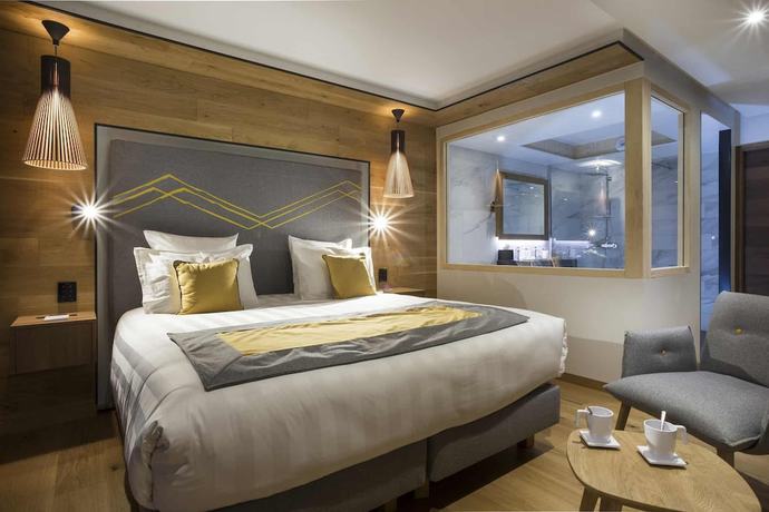 Imagen de la habitación del Hotel H&ocirc;tel Alparena and Spa. Foto 10