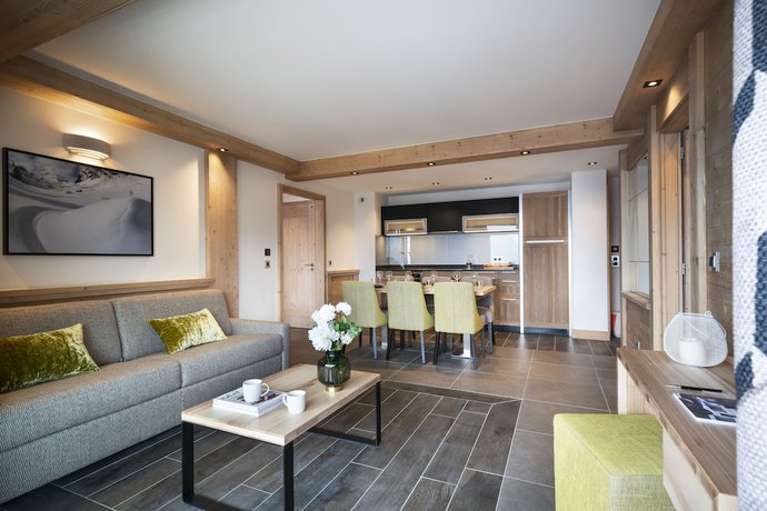 Imagen de la habitación del Hotel H&ocirc;tel Alpen Lodge. Foto 12