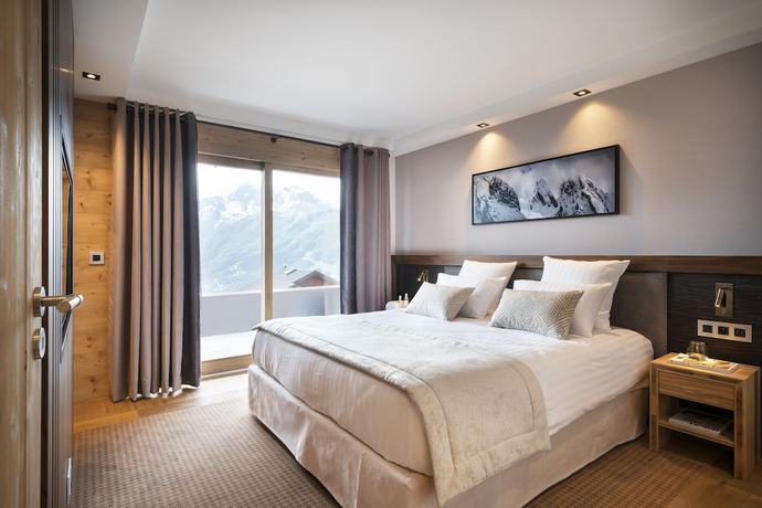 Imagen de la habitación del Hotel H&ocirc;tel Alpen Lodge. Foto 13