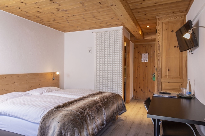 Imagen de la habitación del Hotel H&ocirc;tel Alpina, Anniviers. Foto 8