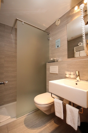 Imagen de la habitación del Hotel Hôtel Alpina. Foto 5