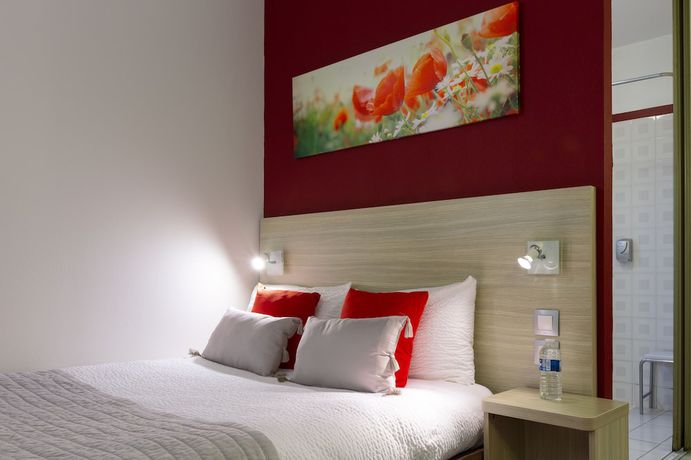 Imagen de la habitación del Hotel H&ocirc;tel Altina. Foto 4