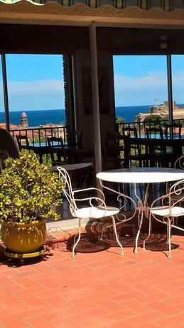 Imagen de los exteriores del Hotel H&ocirc;tel Ambeille. Foto 5