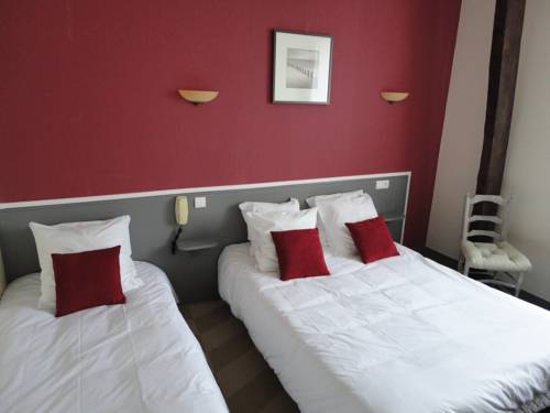 Imagen de la habitación del Hotel H&ocirc;tel Ambroise. Foto 5