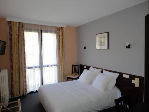 Imagen de la habitación del Hotel H&ocirc;tel Ambroise. Foto 6