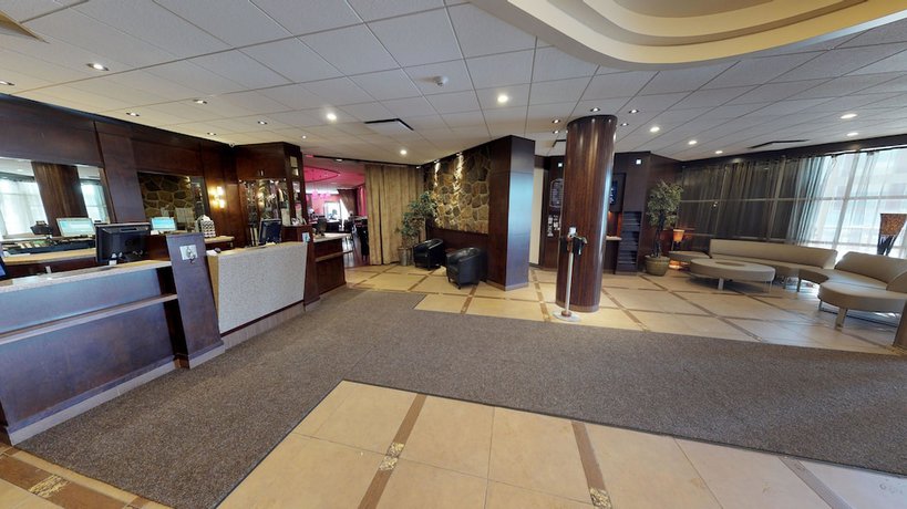 Imagen de los interiores del Hotel H&ocirc;tel And Suites Le Dauphin Drummondville. Foto 20