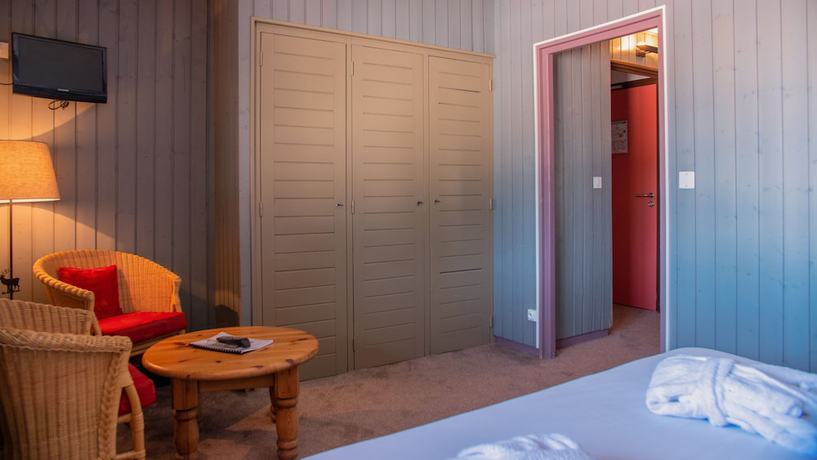 Imagen de la habitación del Hotel H&ocirc;tel Arbois Bettex. Foto 9