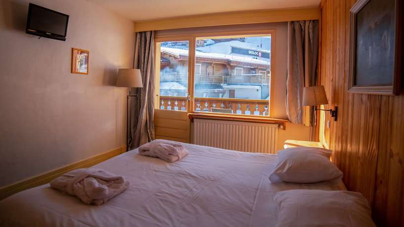 Imagen de la habitación del Hotel H&ocirc;tel Arbois Bettex. Foto 15