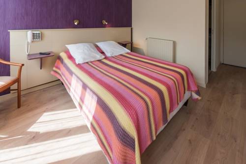 Imagen de la habitación del Hotel H&ocirc;tel Ardiden. Foto 5